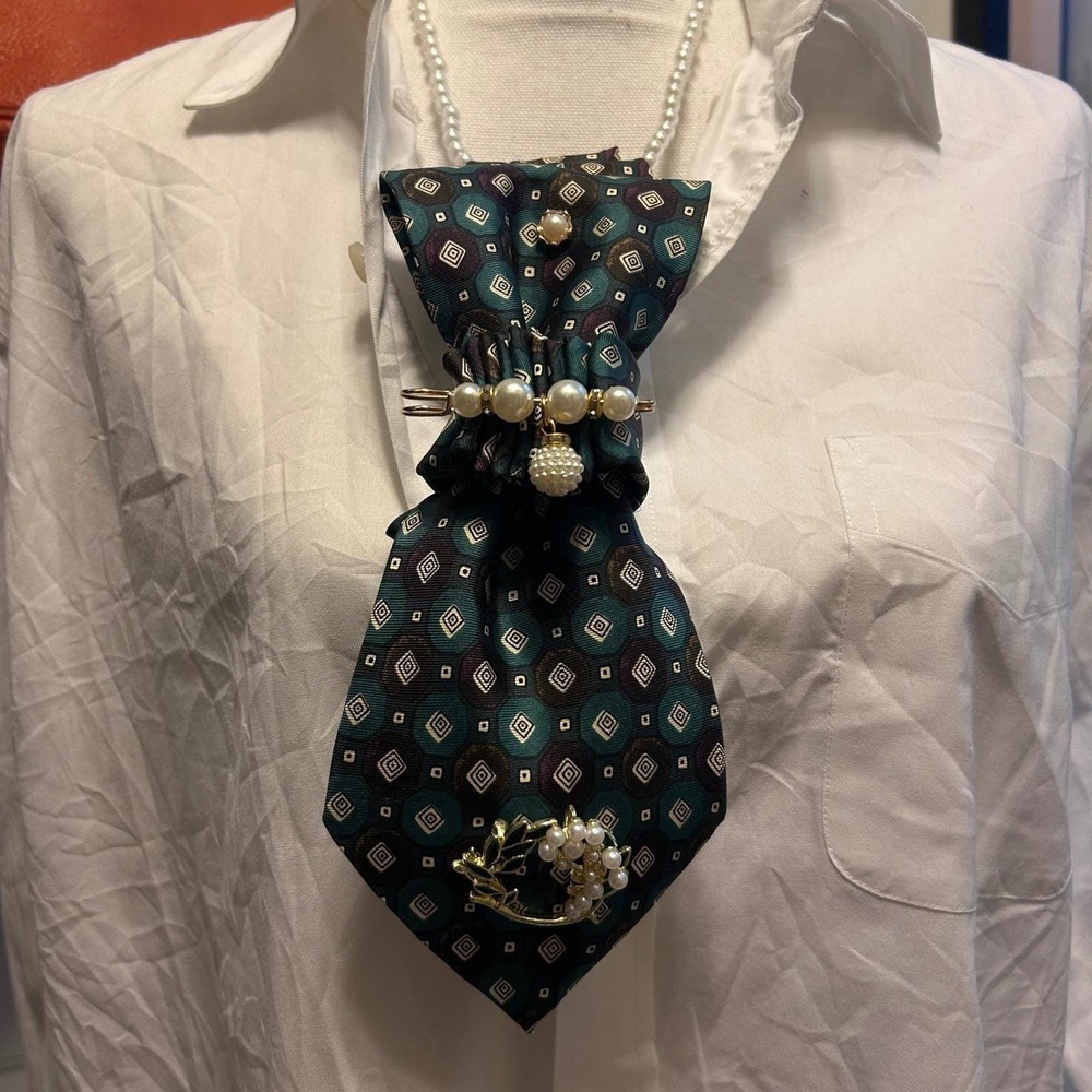Handmade Geometric Teal Pearl Embellished Tie Necklace Statement Jewelry Brooch